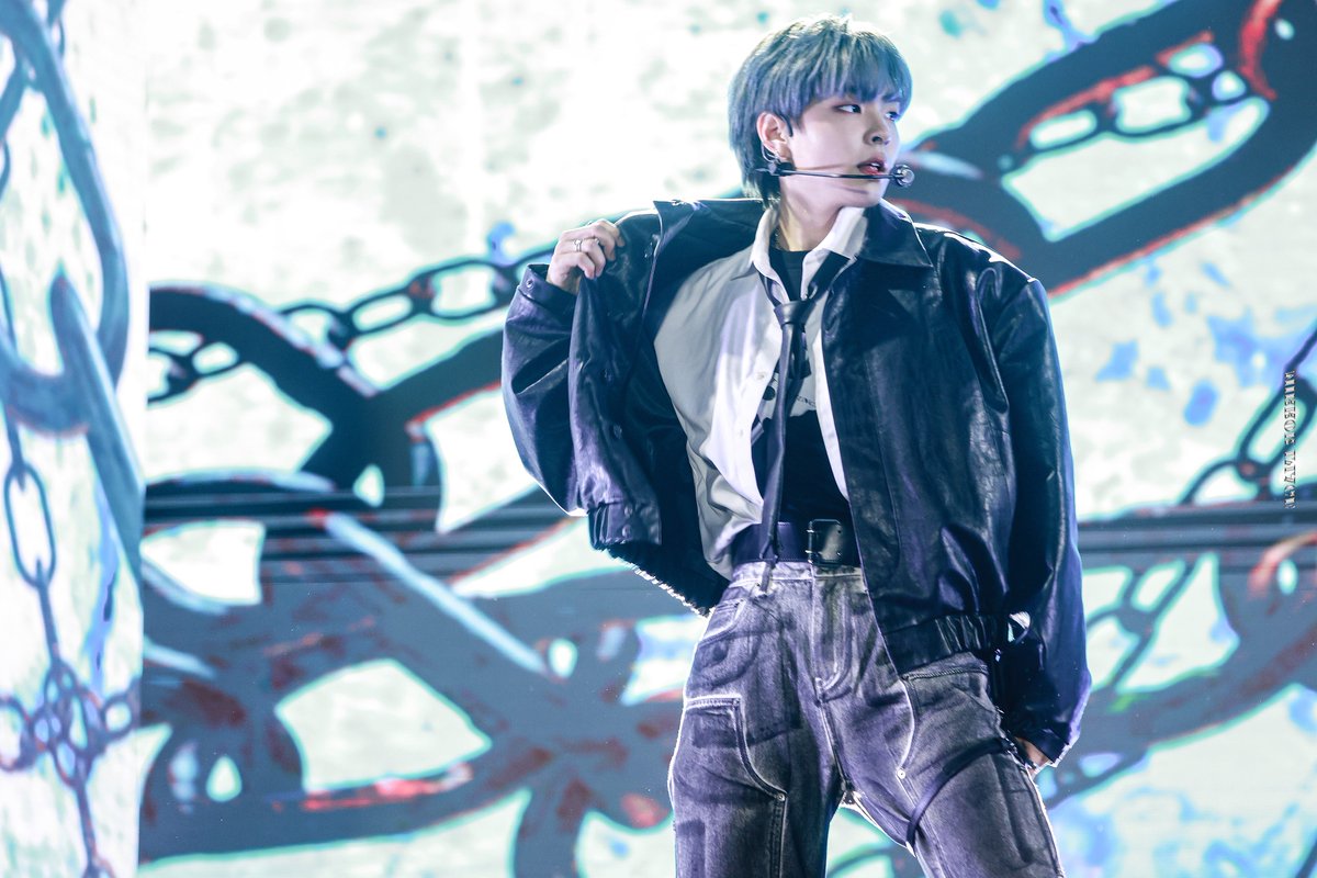 mirrorI808's tweet photo. 230506

#LEEKANGSUNG #이강성 
#GHOST9 #고스트나인 https://t.co/pQsxjjjo8S