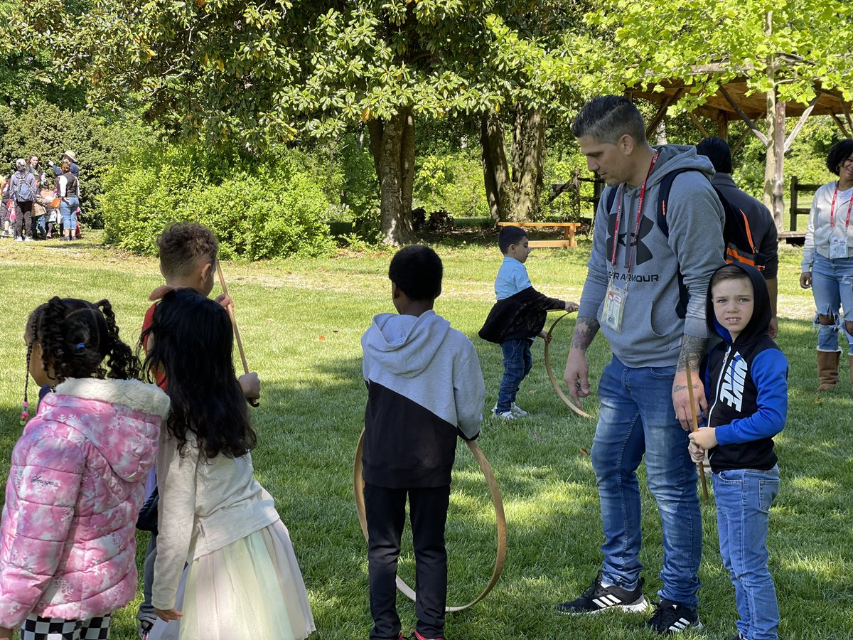 We spent the morning Friday traveling back in time to Rippon Lodge. Our 1st graders spent time learning about life long ago. Hands on experiences are the best. Thank you Prince William Historic Preservation Society for this opportunity. <a href="/HistoricPW/">Hist Prince William</a> <a href="/SwansCreekES/">Swans Creek Elem</a>