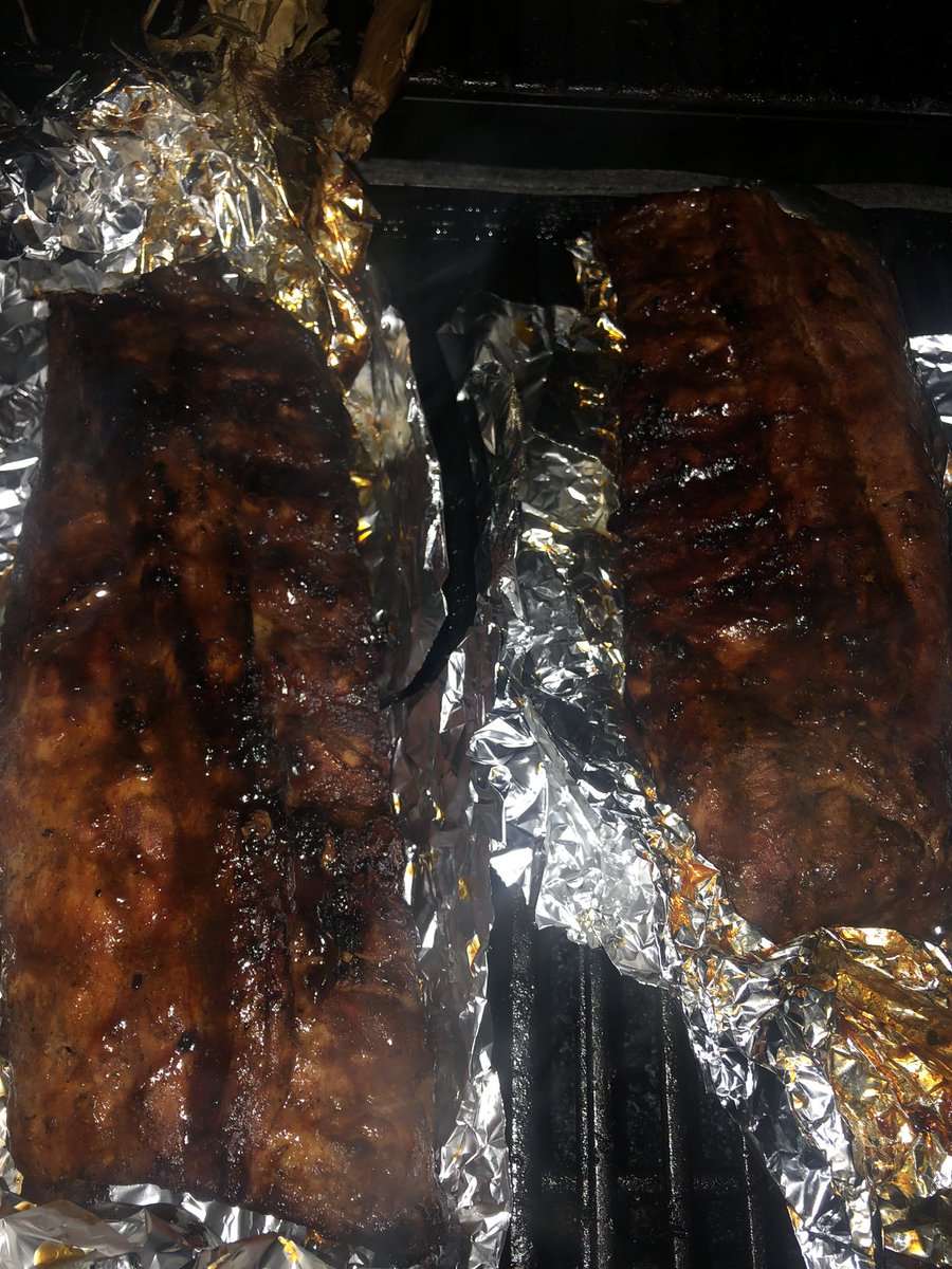 Coach_Caldwell's tweet photo. Rib Time Tonight… 😋 #halftimeentertainment https://t.co/3sLbvP4PWL