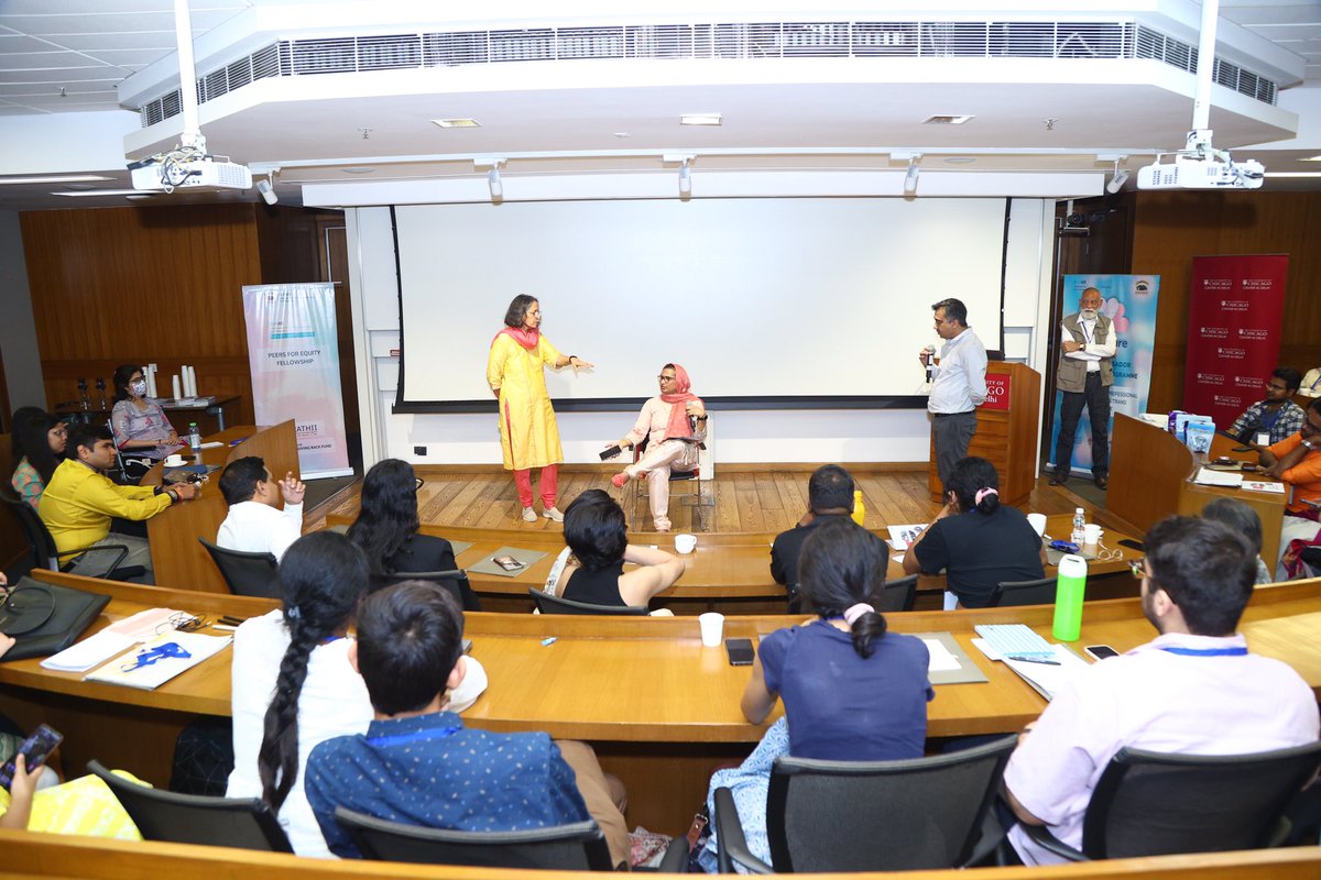 UCMSofficial's tweet photo. The #HealthHumanities Group team from #UCMS led by #NavjeevanSingh, @upreetdhaliwal @doctorsaheba @khanamirmaroof made their mark with innovative #ForumTheatre (#TheatreOfTheOppressed)
ππ #iHEAR #HealthEquity #InclusionMatters #QueerAdvocacy #MedHum 2/ https://t.co/UQK0DqHGZ4