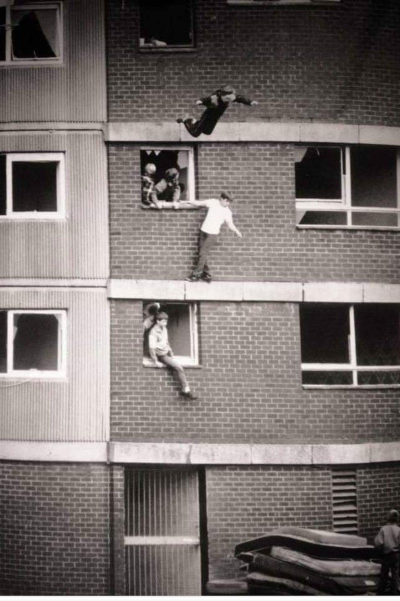 Nicolafaddy's tweet photo. Council play time... wee guy flying from top.. https://t.co/7BpldnuRsQ
