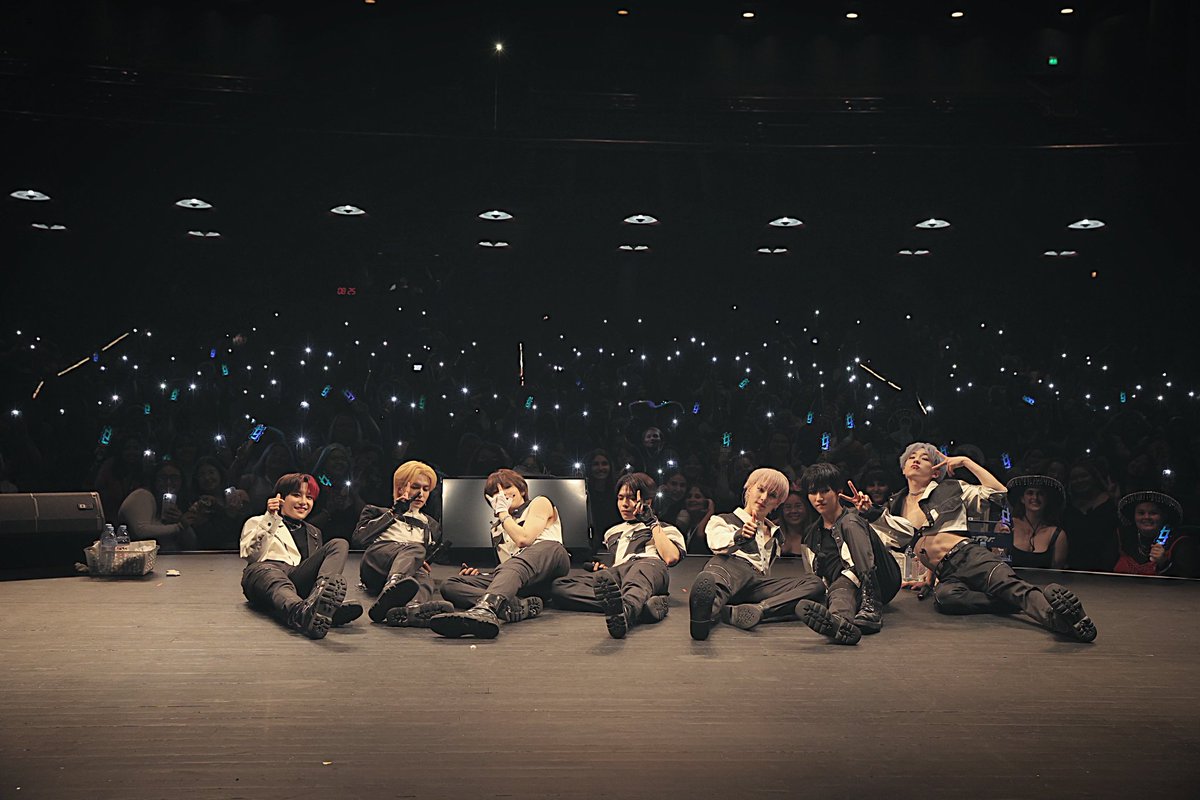 E'LAST(엘라스트) tweet media