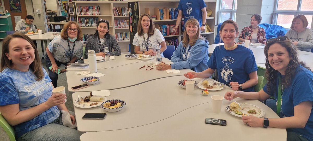 Bilingual Barcroft tweet media