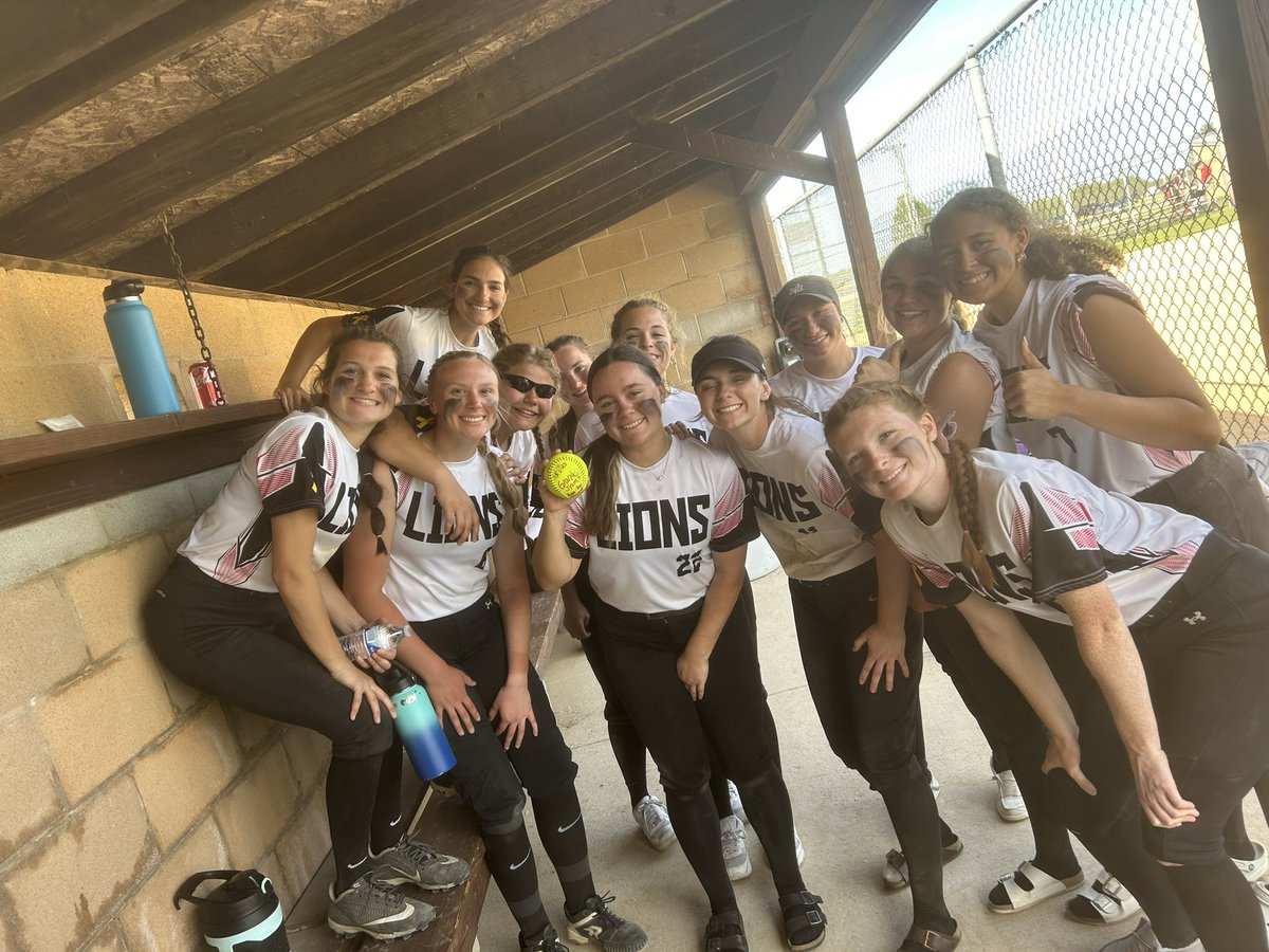 Who had a GRAND SLAM today?? RAE HARTIGAN, that’s who!  Way to go kiddo!!