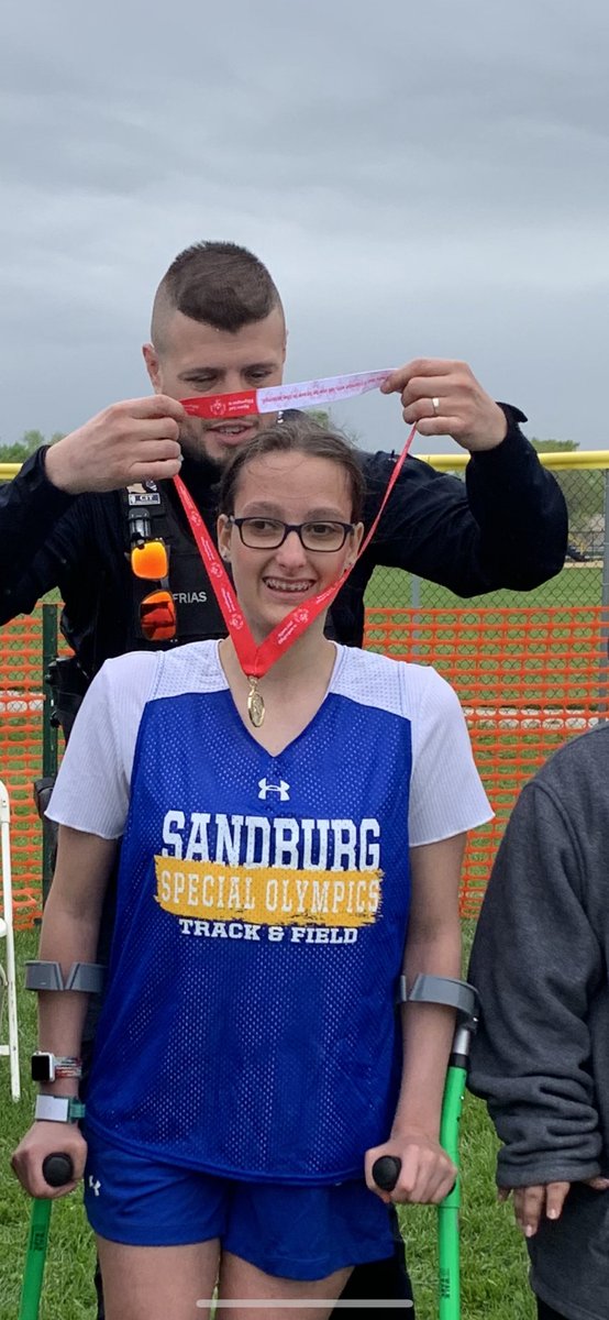 CSSpecOlympics's tweet image. Great day at Track and Field tournament! Gold medals going to state! @DSmithCSHS @elliebrtis @SandburgHS