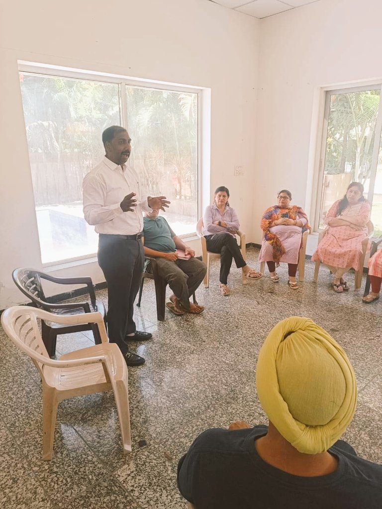 RohanGaikwadMAH's tweet image. नागरिकांच्या समस्या सोडविण्यासाठी
" म.न.से " आपल्या दारी.
Solving various issues for the residents of #nibm #nibmroad #nibmpune #wanowrie #undri #mohammedwadi #pune
@anilshidore
@mnsadhikrut @RajThackeray @mnspunecity @MNSNewsLiv @mnsreport9 @pune_pulse
#MNS @Sainathbabar7