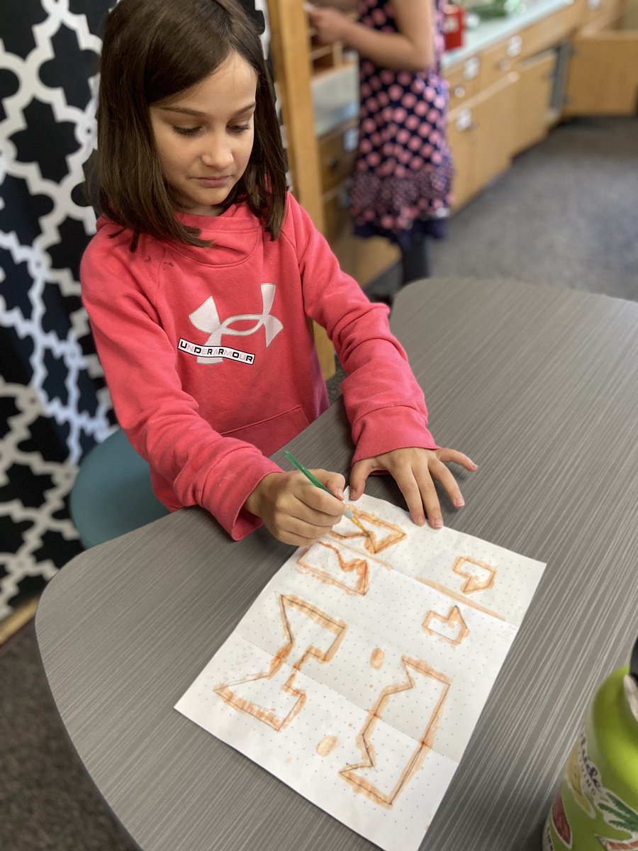 Practicing lines of reflection and symmetry with paint last week! #RaiderStrong <a href="/PCSD_FV/">Fairview Elementary</a>