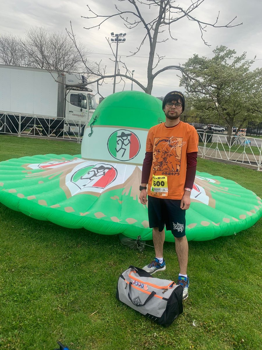 chickenokabe's tweet photo. I ran #cincodemiler which was a 5 mile race today for cinco de mayo LMAO. I decided to rep Kiara and #kfp. Not bad for barely training. VIVA Mexico y VIVA LA KIARA. https://t.co/G0EgY8vQvB