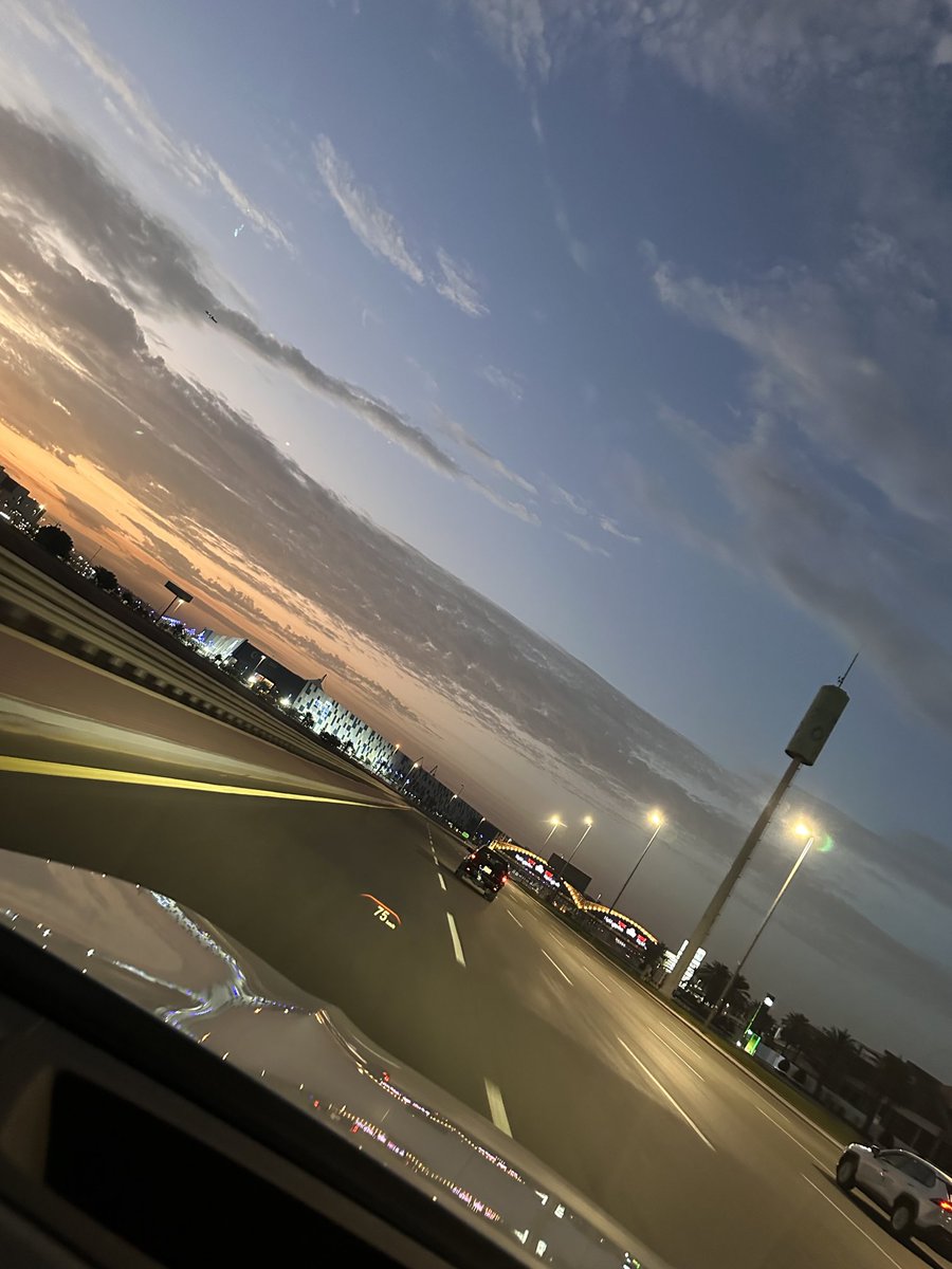 See …how beautiful the sky is…❤️
#morningskies #Jeddah