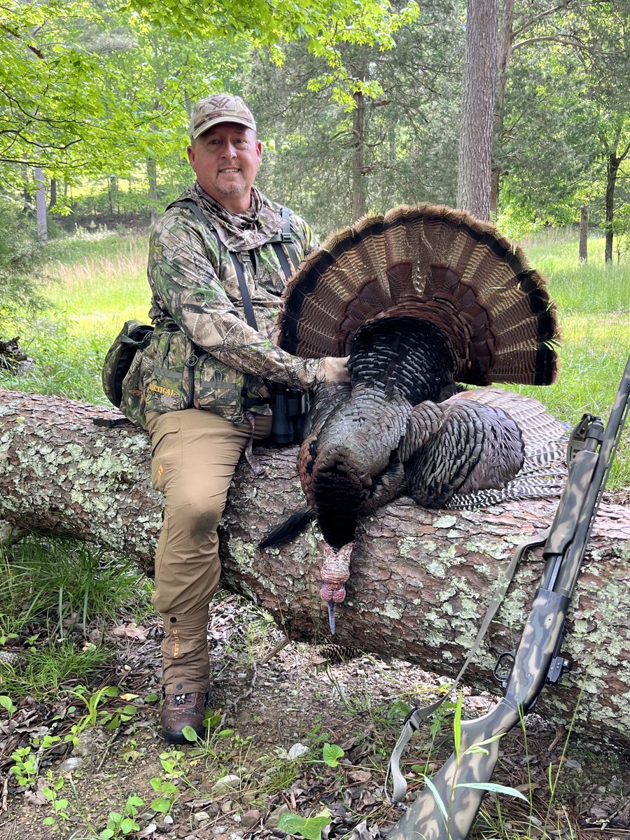 Great morning in the East TN woods, love it when it all comes together!!!…#Flop #ThunderChicken  #LongbeardXR #FirstLite ⁦<a href="/VortexOptics/">Vortex Optics</a>⁩