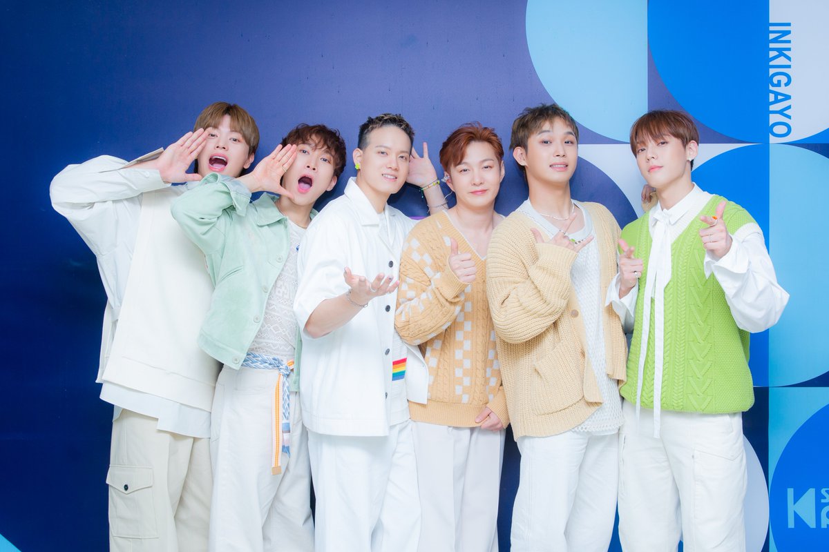 kpop_sbs's tweet photo. [👔] 230507 #착장인가

잠시 후 오후 1시 50분!
#인기가요 에서 만나요❤

#BTOB #비투비 #나의_바람 @OFFICIALBTOB https://t.co/LMzkFKGlEw