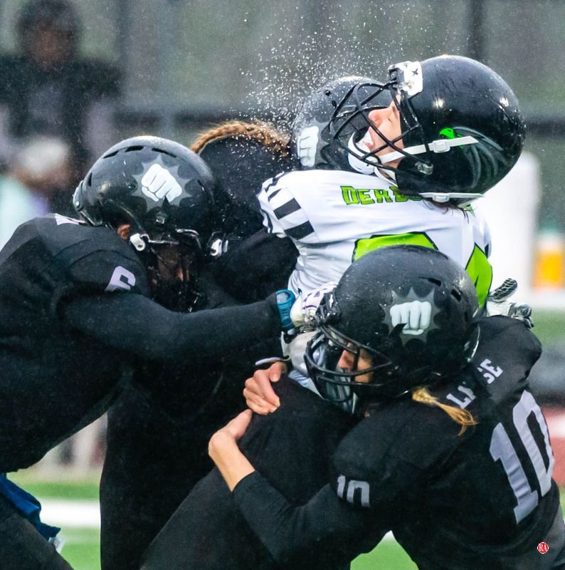 Connecticut team proves tackle football isn’t for men only dlvr.it/SnfB5R