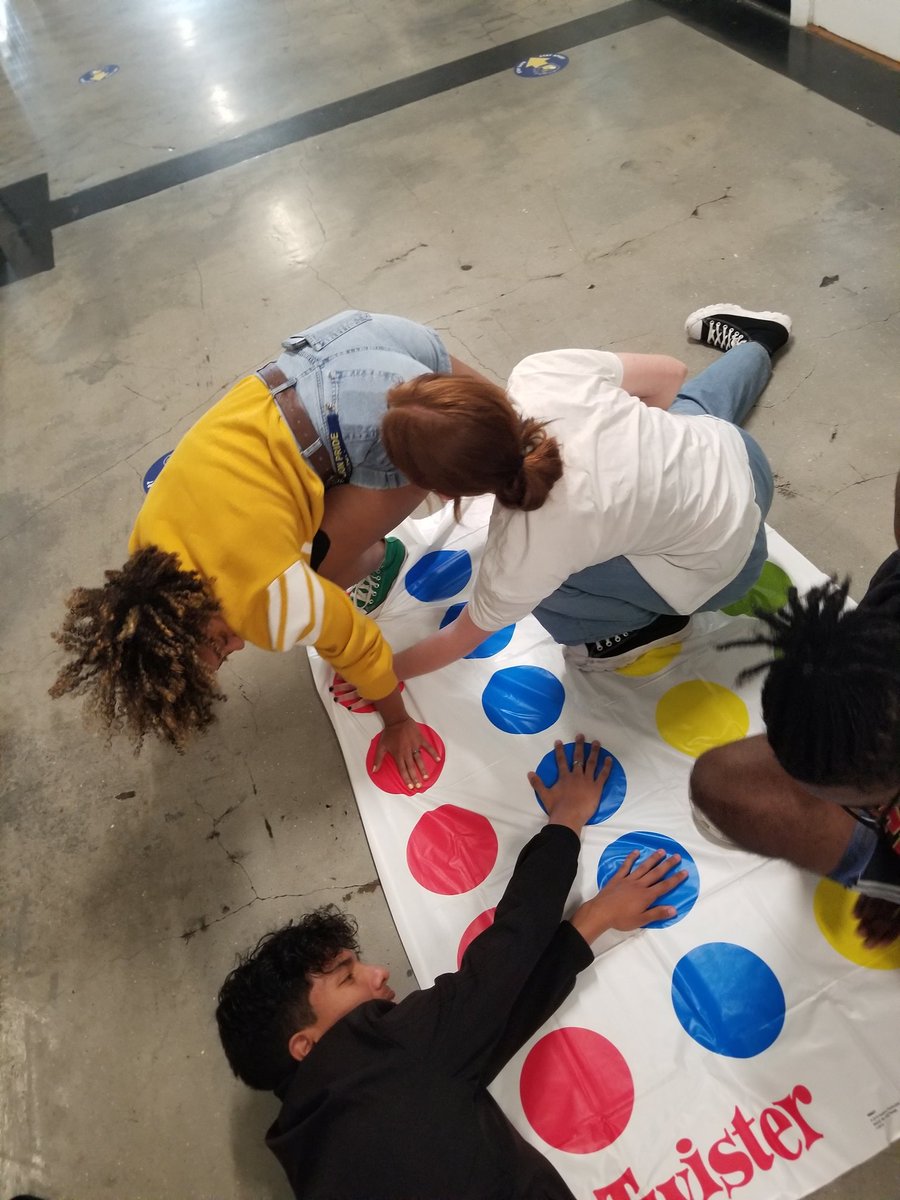 MsLeeLive1's tweet photo. How did my seniors spend their last day? 
#LionPride #iTeach #Classof2023 https://t.co/p7rcGAgVql