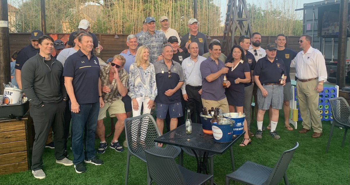 RobbDunn's tweet photo. Incredible night for ⁦@NavyAthletics⁩ as ⁦@USNAMensRugby⁩ beats Cal 28-22 for the National Championship!  It was great to see so many ⁦@NavyRugbyAlumni⁩ there to see the success built on the foundation they set. #GoNavy #RaiseTheSail https://t.co/IwOThN7Vt2