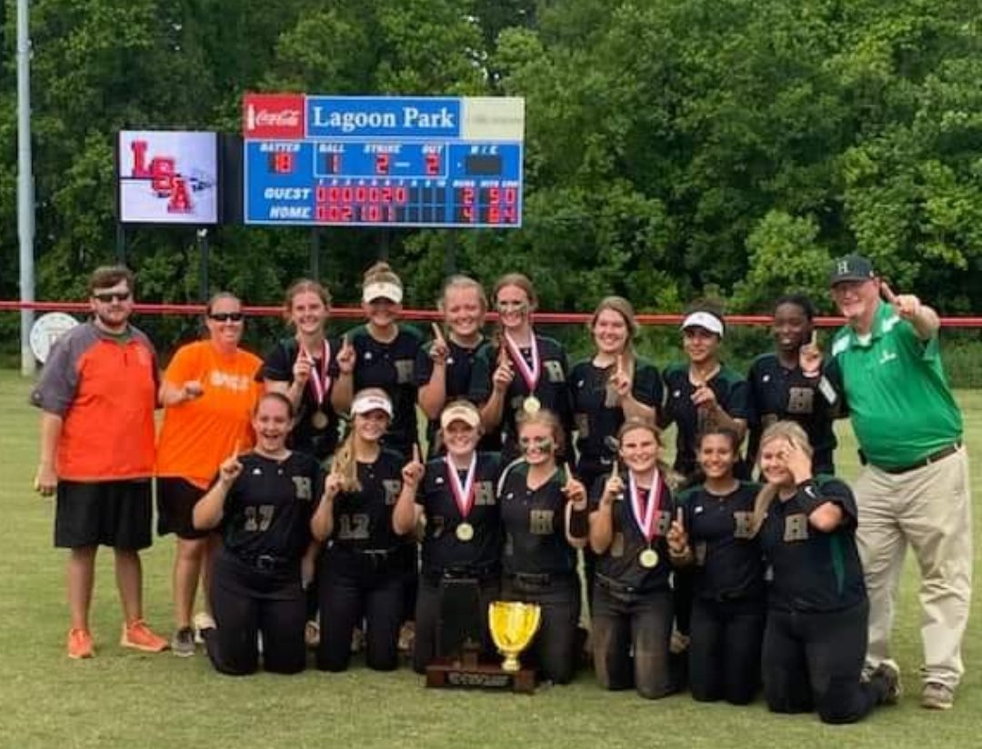 CoachFree2's tweet photo. 💍SZN!! 💚🏆🥎🧡 #THISisWHY https://t.co/b5HOYoBeuI