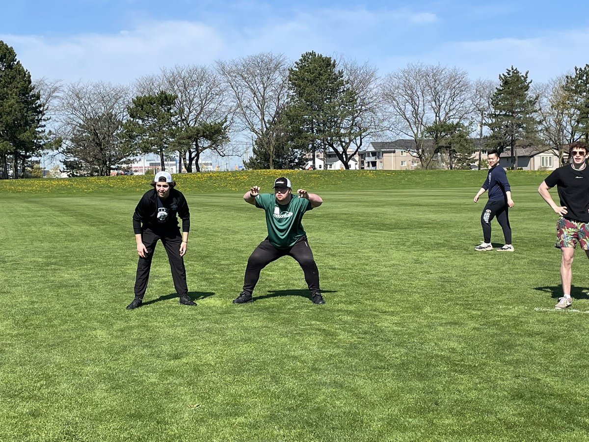 Dean’s House tweet media