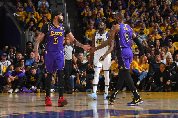 KalshiHoops's tweet photo. Free Throw attempts this postseason:

213 — Lakers
160 — Opponents 

They're leading the NBA in free throw attempts &amp; free throw attempts per game this postseason. https://t.co/hCSN0WBTql