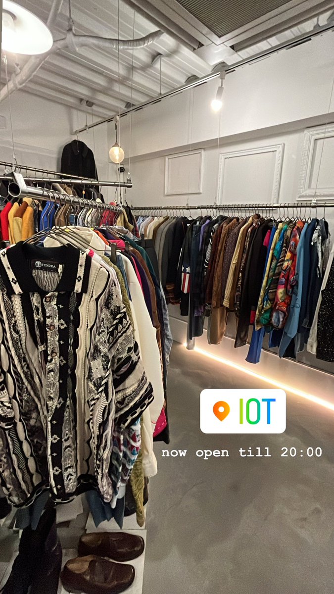 iot_tokyo's tweet photo. 5/7(Sun.)

iot open 12:00-20:00

あいにくの雨ですが、足元には気をつけてお越しくださいませ☔︎
皆様のご来店、心よりお待ちしてます。

▽online store▽ 
https://t.co/1IZf8tO1VS https://t.co/ok00QI5zVH