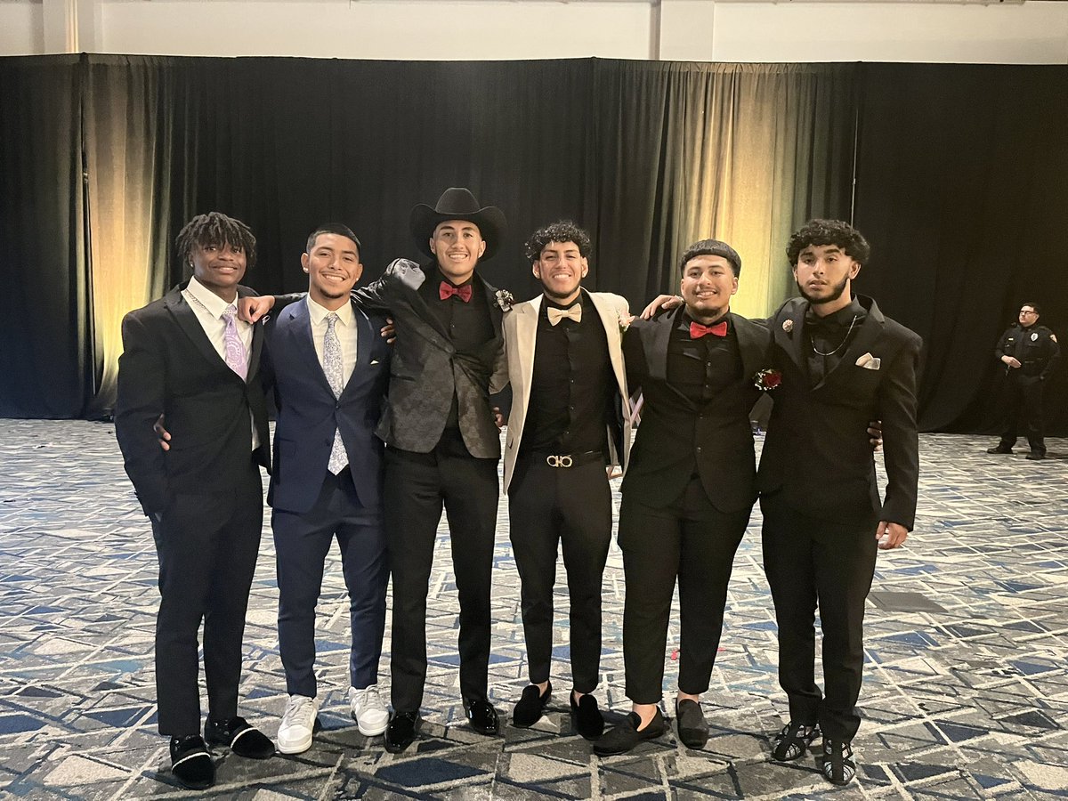 Seniors 2023! Enjoy it fellas! <a href="/HumbleISD_HHS/">Humble High School</a>