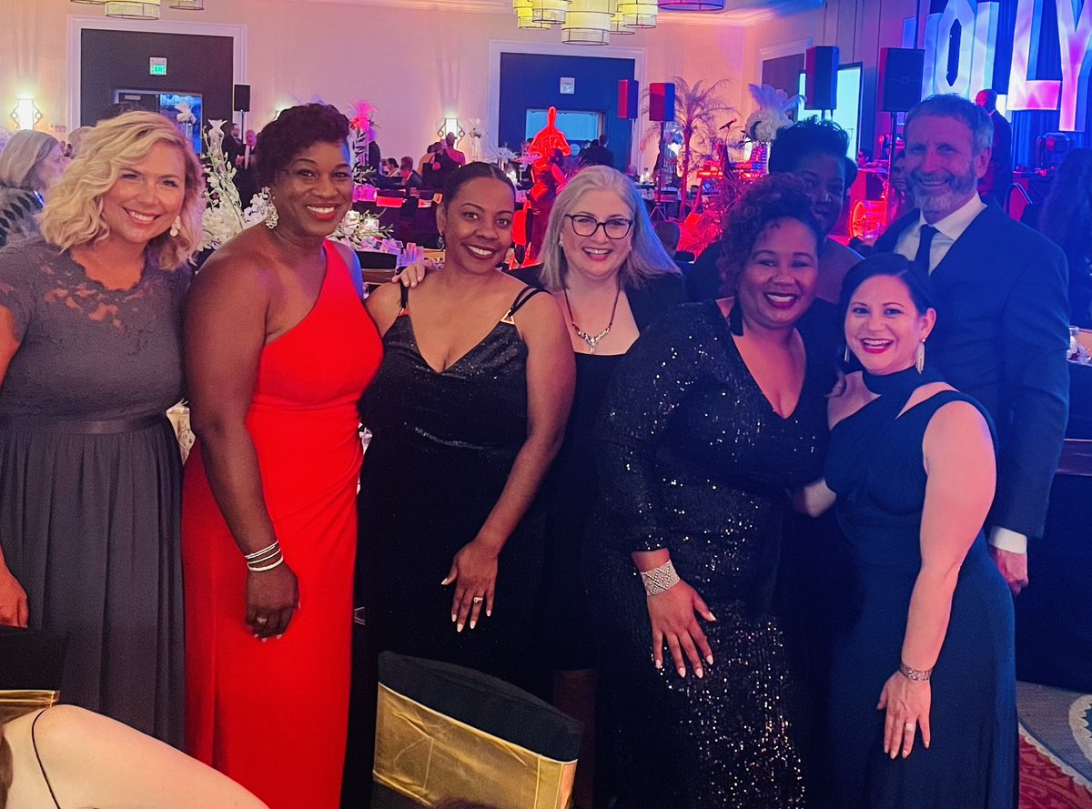 dgreener20's tweet photo. I am so blessed to get to do the most impactful work with the most amazing #CREW of people! #OneEL #WeAreCrew @ELeducation https://t.co/5Y1No5NtVQ