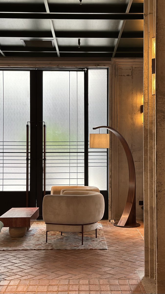 EdiZaidi's tweet photo. Else Hotel, KL.

A gem of a boutique hotel located right smack in the middle of our bustling Chinatown. Housed in the former Lee Rubber Building, it’s a member of the Small Luxury Hotels of the World.

Kaki staycay, this is a must in your list. https://t.co/oZAbDFA1u7