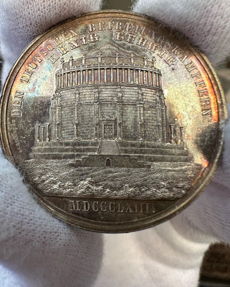 LinMiss__'s tweet image. King Ludwig I of Bavaria ordered the monument to be built to commemorate his victory over Napoleon during the War of Liberation from 1813 to 1815.

#coins #historic #history #numismatic #numismatics #pagan #celtic #celts #celticart #artofinstagram #pagan #paganism #essex