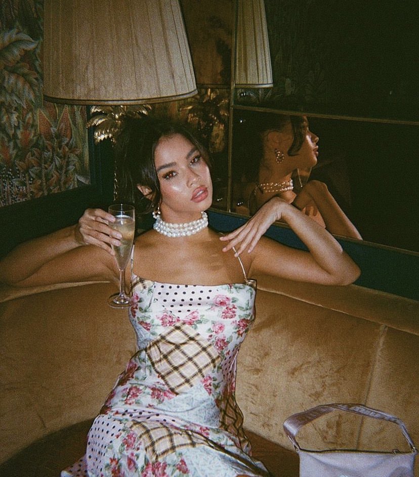 thriveBR00KS's tweet photo. Paris Day 2 Part. 2:
Finished my day with another very special perfect person in my life 🙈 one can’t complain about the butterflies you make me feel 💕 #thrivegallery #brookfleets https://t.co/Z5XCtCsODr