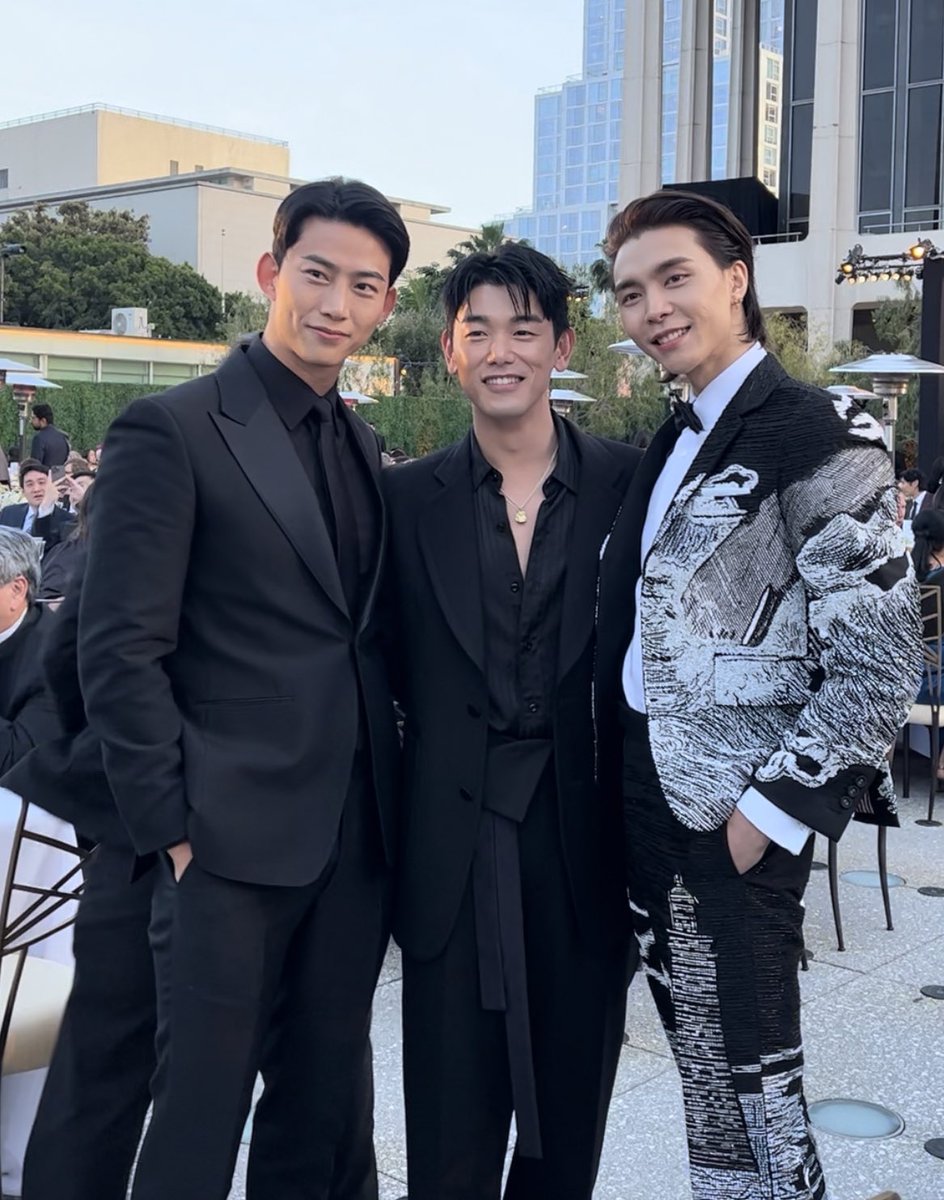 ericnamofficial's tweet photo. #GoldGala https://t.co/pe0fBioJkB