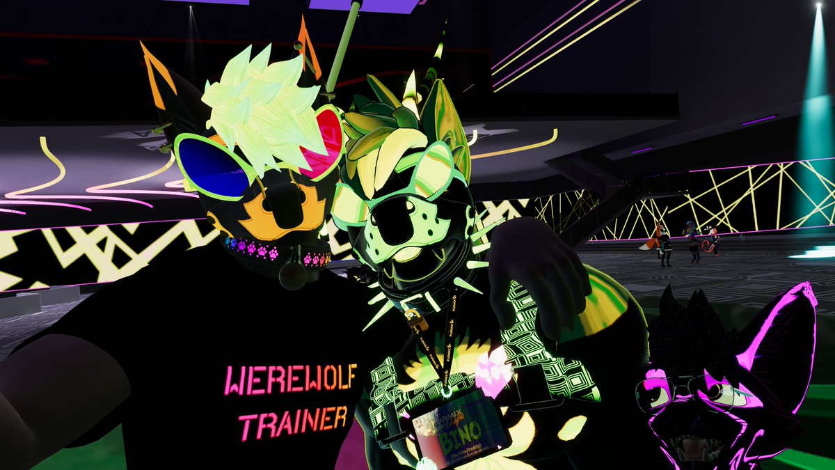 A_HottweilerAD's tweet photo. Having a blast at @VRfurries party
#VirtualFurmix #VFM https://t.co/vUd42QzwmA