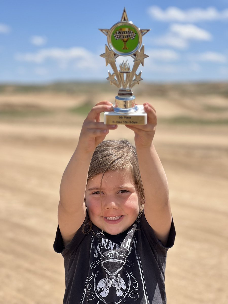 This lil lady crushed it on the track today. She got 2nd in qualifying and took 5/16th place in finals. These kids are so bad ass on their bikes!