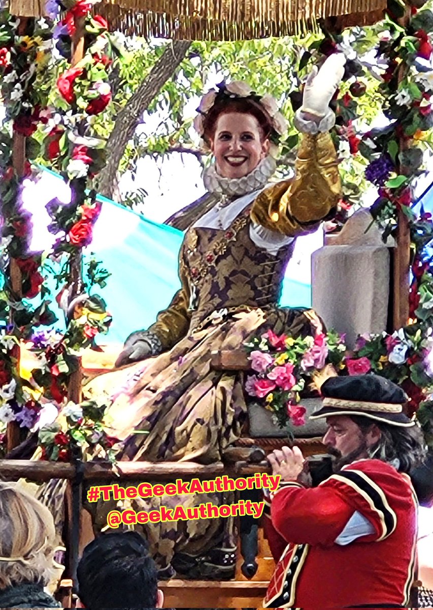 GeekAuthority's tweet photo. Here at #Irwindale and the #RenaissancePleasureFaire!
We saw #Shrek and #Donkey, #Moonie, #Broon and the #Queen of the festival! #TheGeekAuthority @GeekAuthority https://t.co/TvcdjPp0Rh