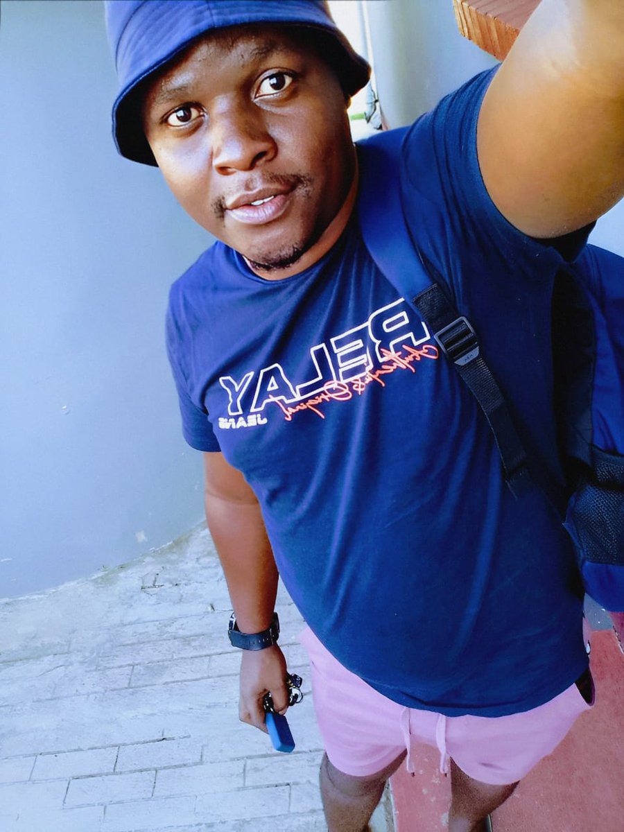 HendricksNaye's tweet photo. #uMjoloWithAzola
32 years old
From Gqeberha
No children
No chronical desease(s) https://t.co/AXOMvY9jGx