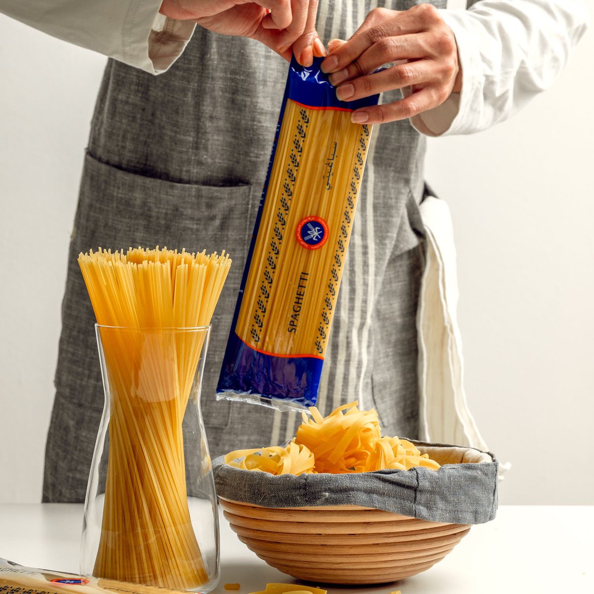 kfmkuwait's tweet photo. السباغيتي نحضرها لكم بأجود المكونات باستخدام دقيق قمح الديورم
KFMB spaghetti is made from high quality ingredients using durum wheat.
#شركة_المطاحن_الكويتية
#شريكك_في_المذاق
#منتج_كويتي
#سباغيتي
#kfmb
#kuwait_bakeries
#kuwaiti_product https://t.co/Qz85Mhosy2