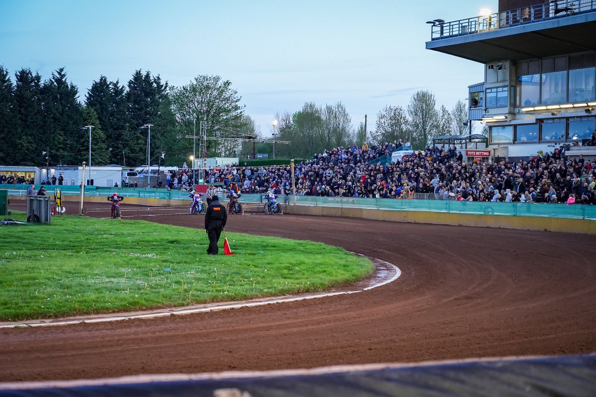 WolvesSpeedway's tweet photo. MANAGEMENT OBSERVATION | 🐺

The management think it necessary to explain the facility position relating to the injured Luke Becker, currently placed third in our team averages on 7.11.

📲 https://t.co/ISqUKb0mAq

📲 https://t.co/Ja8gmnV0ZC
#SaveWolvesSpeedway | #Wolfpack 🐺🐾 https://t.co/T8QbqzYtTH