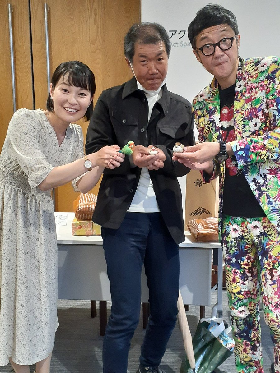 Inko_Gohan's tweet photo. 第一回エンタメアートフェス長野！
舞響太鼓雅さん、汐入規予さん、大久保ノブオさん、清水まなぶさん、TOMOYAARTSさん、本間香菜子さん。
ずっと笑顔でいられて楽しかったぁ！
(・∀・)ﾉ

3年ぶりの「アニチュー！」叫べて嬉しかった！

#エンタメアートフェスNAGANO2023
#Route19 https://t.co/CfzgjaqB3D