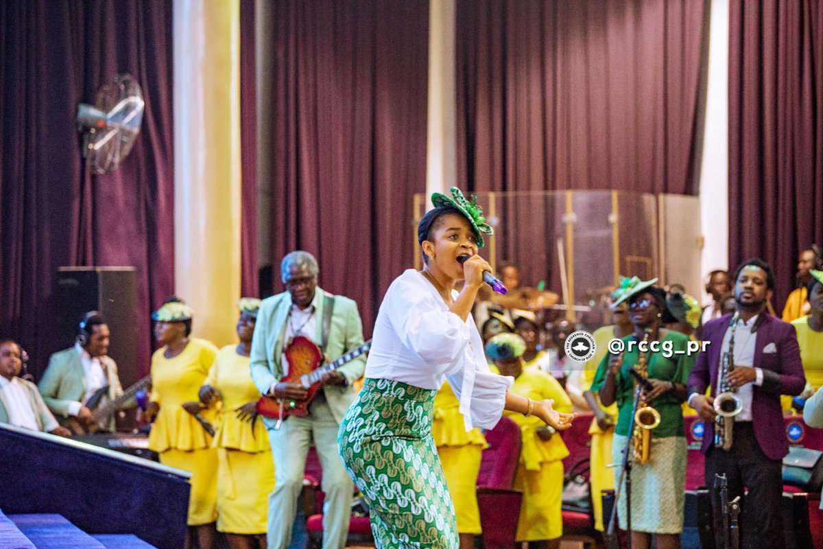 Rccgpraiseteam1's tweet image. For all the great and wonderful things God has done in our lives, our families and every are of our lives, we are here to say Thank you Jesus 🙏🏽

#SetTime 
May 2023 Thanksgiving Service