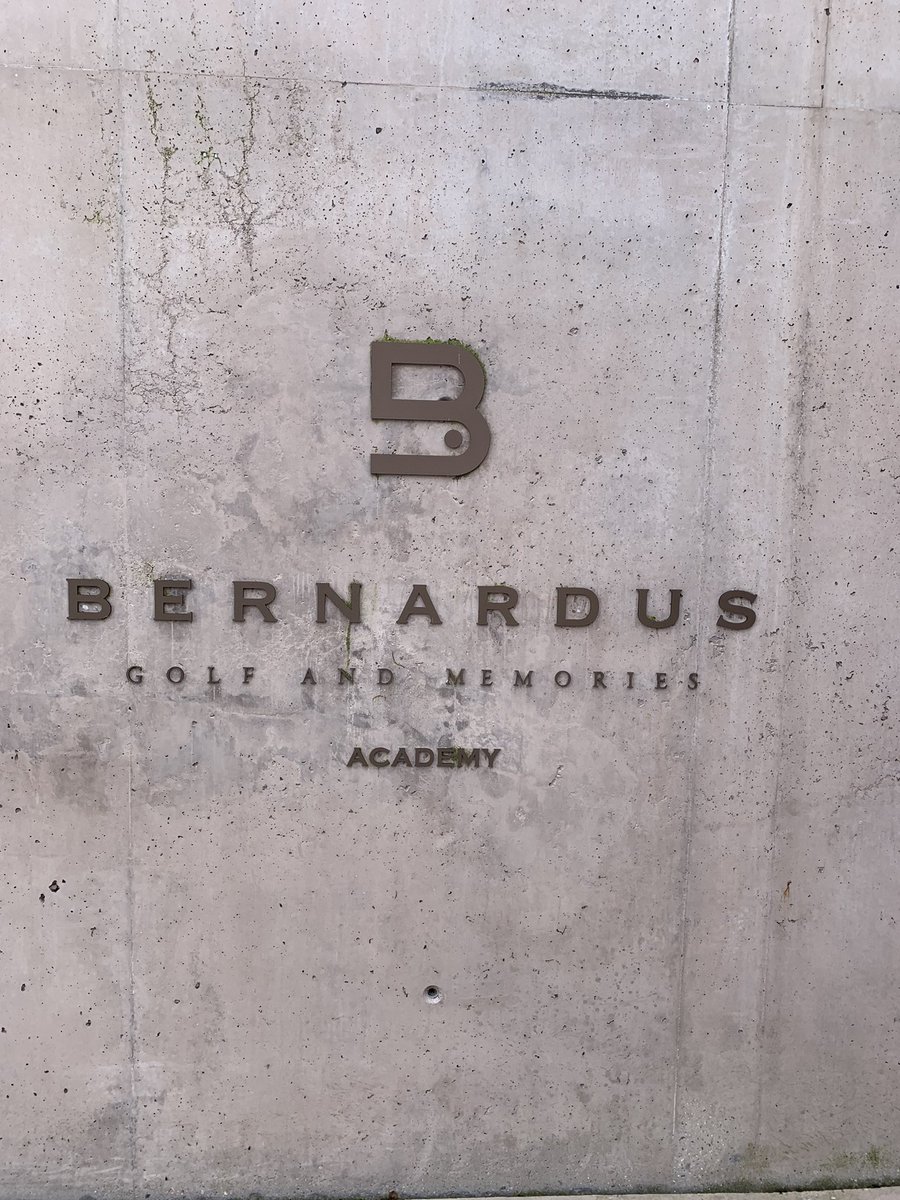 DylanSpoon32's tweet image. Great day @BernardusGolf ⛳️