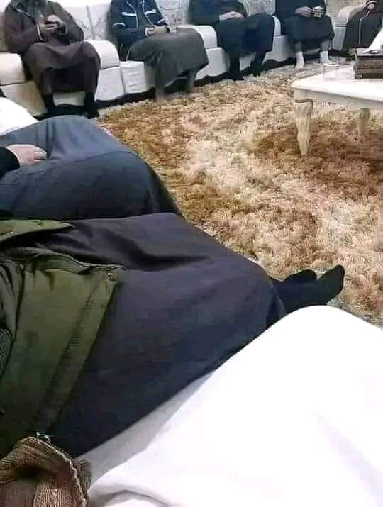 هذه الجلسة من أمتع وأنفع المجالس ، من جرّبها فقد ذاق لذّة الصحبة الصالحة رزقنها الله وإيّاكم 🌺🌺