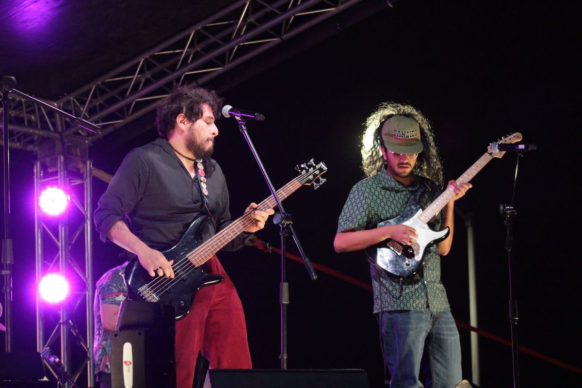 Capital21_Tv's tweet photo. 🔥💃🏽 Así se vivió la gala de #MDB Música de barrio: urbano en 📍Barco Utopía de la @Alc_Iztapalapa.

Bailamos con el flow de @mishadinero, la Dra. Nath Hype y Yamdeath, @MENTAdoTwit, @Herederoland, @Cambrujo1 y @zircksaucedo  🔥 https://t.co/Q1HfnsqPzz