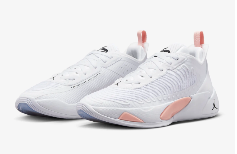 kickitwitjae's tweet image. AD: Luka 1 
'White/Bleached Coral/Sesame/Black'

Shop -&amp;gt; sovrn.co/1ocaveo

#Jordan #Luka #Sneakerhead #NBAPlayoffs