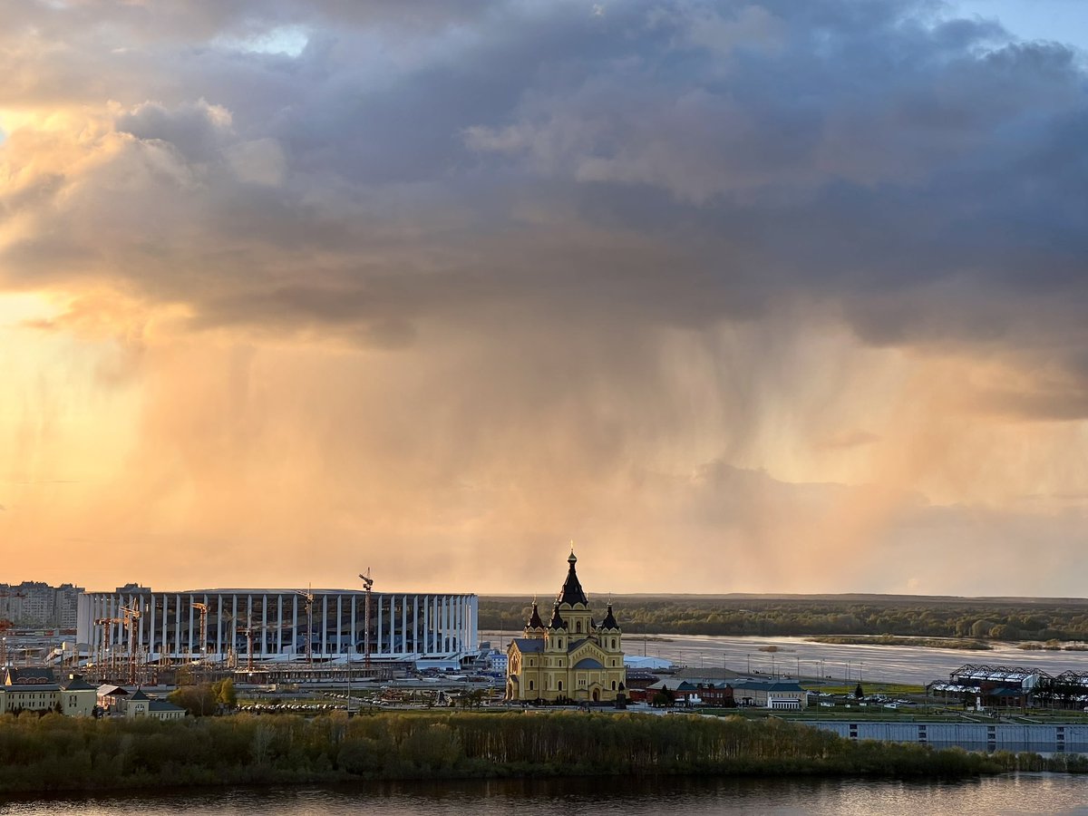 dimmitdim's tweet photo. #закат #небо #волга #река #вода #алый #нн #ннов #нижнийновгород #столицазакатов #sunset #nn #nnov #nizhniynovgorod #sky #volga #river #volgariver #water https://t.co/zn5KVAJU0W