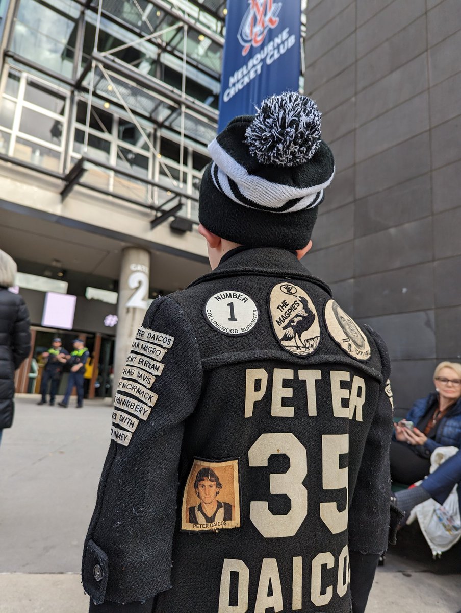 Steve Mactaggart (@stevemac) on Twitter photo Duffel coat going on 40 odd years - Here's hoping his boys cut the <a href="/mcg/">Melbourne Cricket Ground</a> apart today.. #gopies #AFLPiesSwans Duffel coat going on 40 odd years - Here's hoping his boys cut the <a href="/mcg/">Melbourne Cricket Ground</a> apart today.. #gopies #AFLPiesSwans