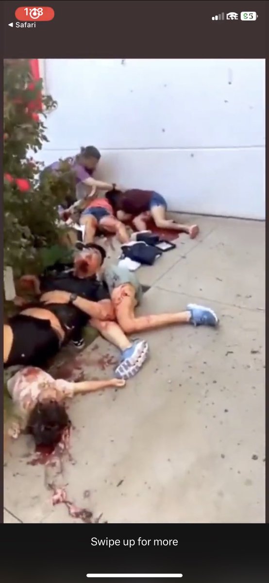 colstradamus's tweet photo. @GregAbbott_TX @tedcruz That’s a five year old with her head blown off and several others that aren’t going home tonight. Do something you cowardly pussies. https://t.co/iy69Np8wJD
