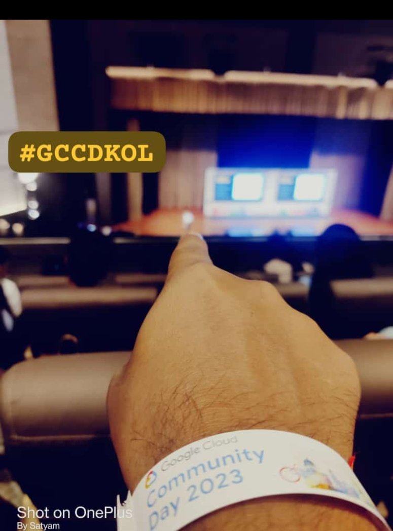Isatjha's tweet photo. All set for Cloud Community Day Kolkata 2023 @gdgcloudkol 
Let's begin...

#gccdkol
#gccdkol23
#kolkata10000 https://t.co/6ApKY5qG8Z