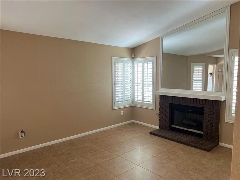 coutino457's tweet photo. New Listing / Nueva Venta ☀️
7572 Kalmalii Avenue, Las Vegas, Nevada 89147
2 BD / 2 BA  🌺          Priced at/ Precio :  $370,000🍀
4,356qft lot / Terreno🌼
Built in 1989 / Construido en 1989☃️

Las Vegas Realtor / KW VIP S.0197033✨ https://t.co/8jDPeAxm14
