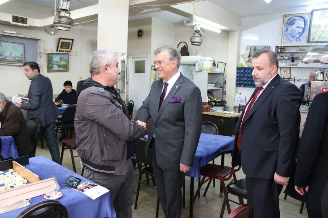 gencrefahfatih's tweet photo. Fatih ilçe teşkilatı olarak Genel Başkan Yardımcımız Sn PROF DR DOĞAN AYDAL Bey Ve Bölgemizin milletvekili adayları ile çeşitli seçim ziyaretleri gerçekleştirdik

@erbakanfatih @DoganAYDAL @OzkarataslHalit
#yenidenrefahpartisi #MilliGörüşMeclise #milligörüşmeclise #erbakan https://t.co/ftUQOkCTx3