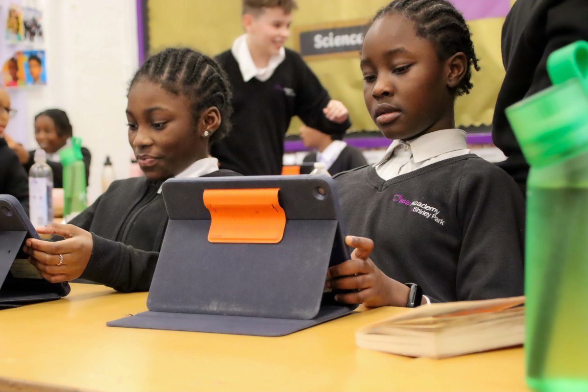 Our latest OASP primary newsletter is out on our website. Keep up to date with our amazing students and what they have been up to, important dates to remember, and helpful tips for parents. Check it out now buff.ly/3oxMd8M  #PrimaryNewsletter #StayInformed