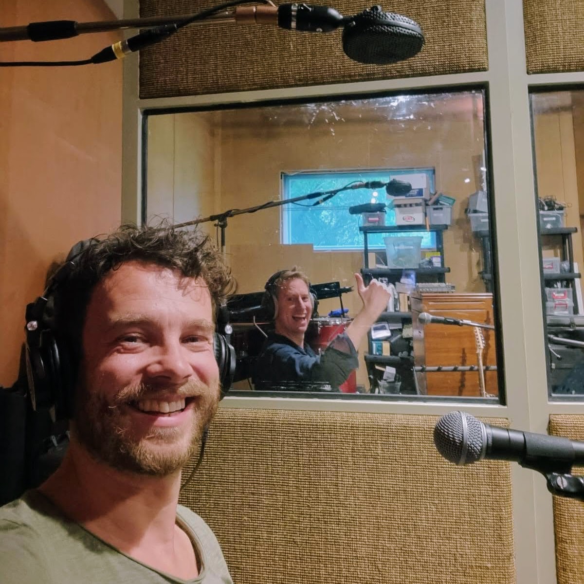 Apple of my Eye | One For Crow tweet media