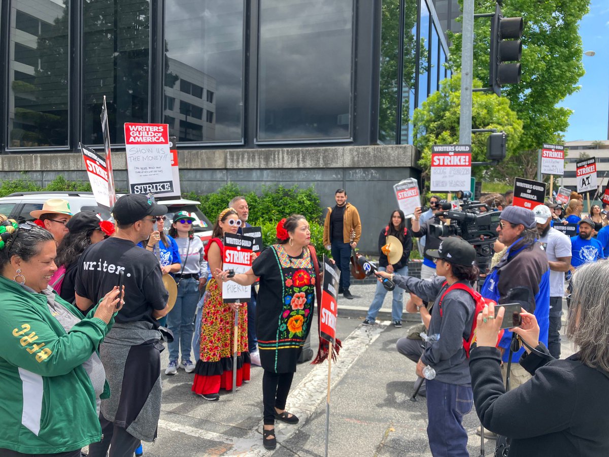 Steve Moyer tweet media