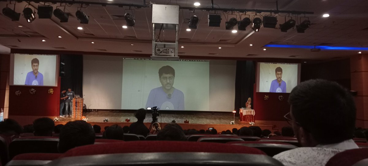 gulshanweb3's tweet image. Hey there, 
I am attending this meetup by @WeMakeDevs at @Kiet_edu
#WeMakeDevsMeetup
@FluxNinjaHQ